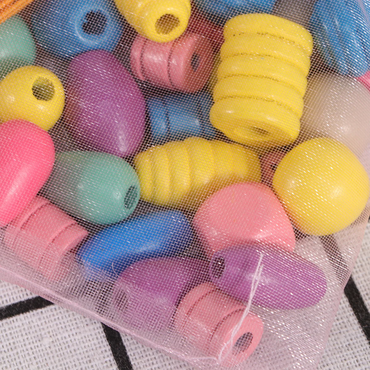

1Pack Non-Toxic Wooden Beads Assorted Colors for Kids Intellectual Development Amblyopia Training Creative Play