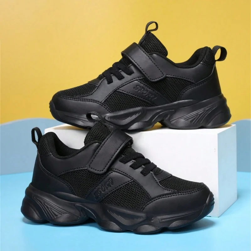 

A pair of children's four-season mesh sports shoes, soft and comfortable running shoes, size 28-39，8777