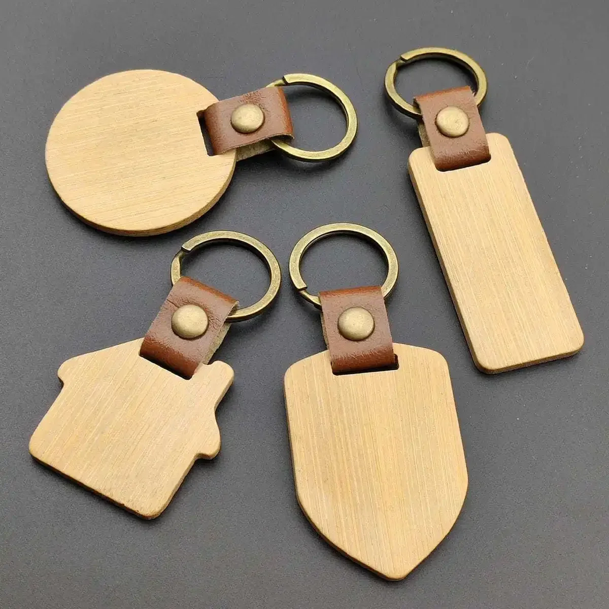 Custom Logo Name Wood Leather Keychain Shield House Circle Rectangle Keyring Key Chain Ring Individualization Originality Gift