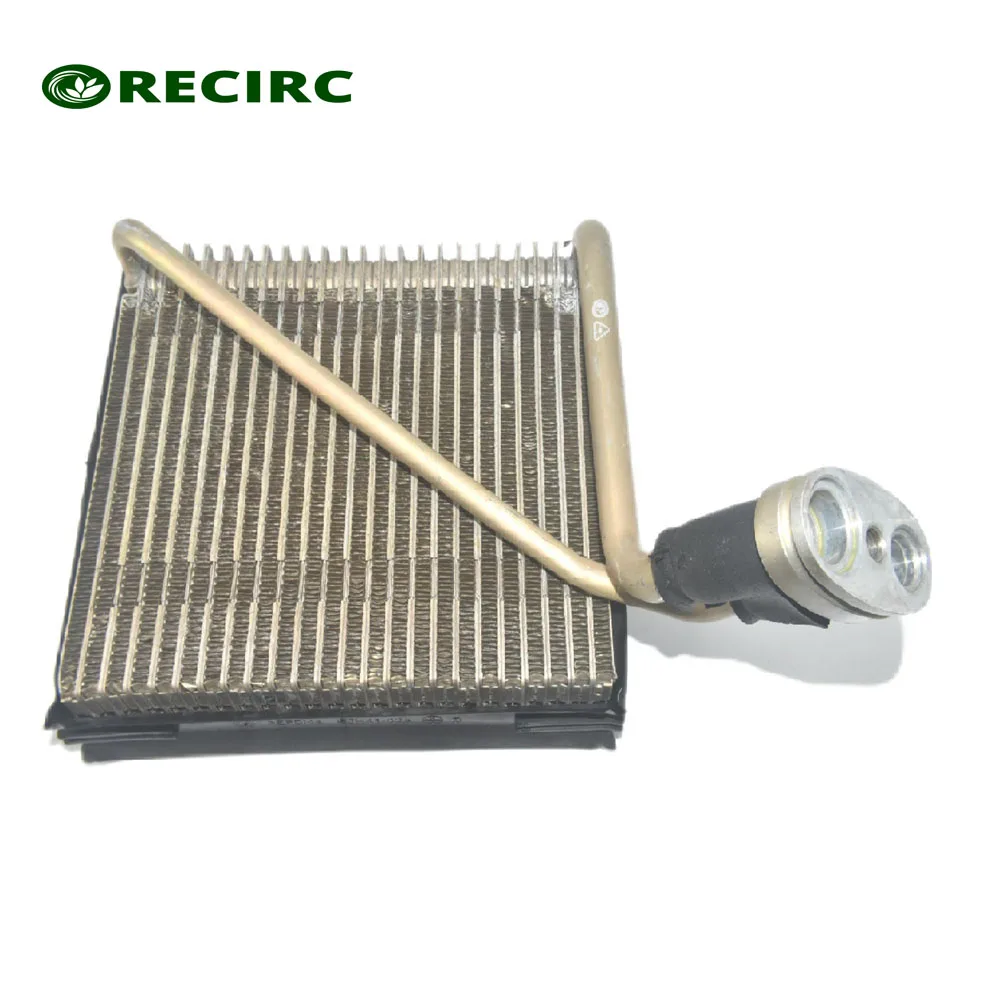 

Air Conditioning Evaporator Core For Volkswagen Bora Audi 1J1820007 52196590 1J1820103A 662975A