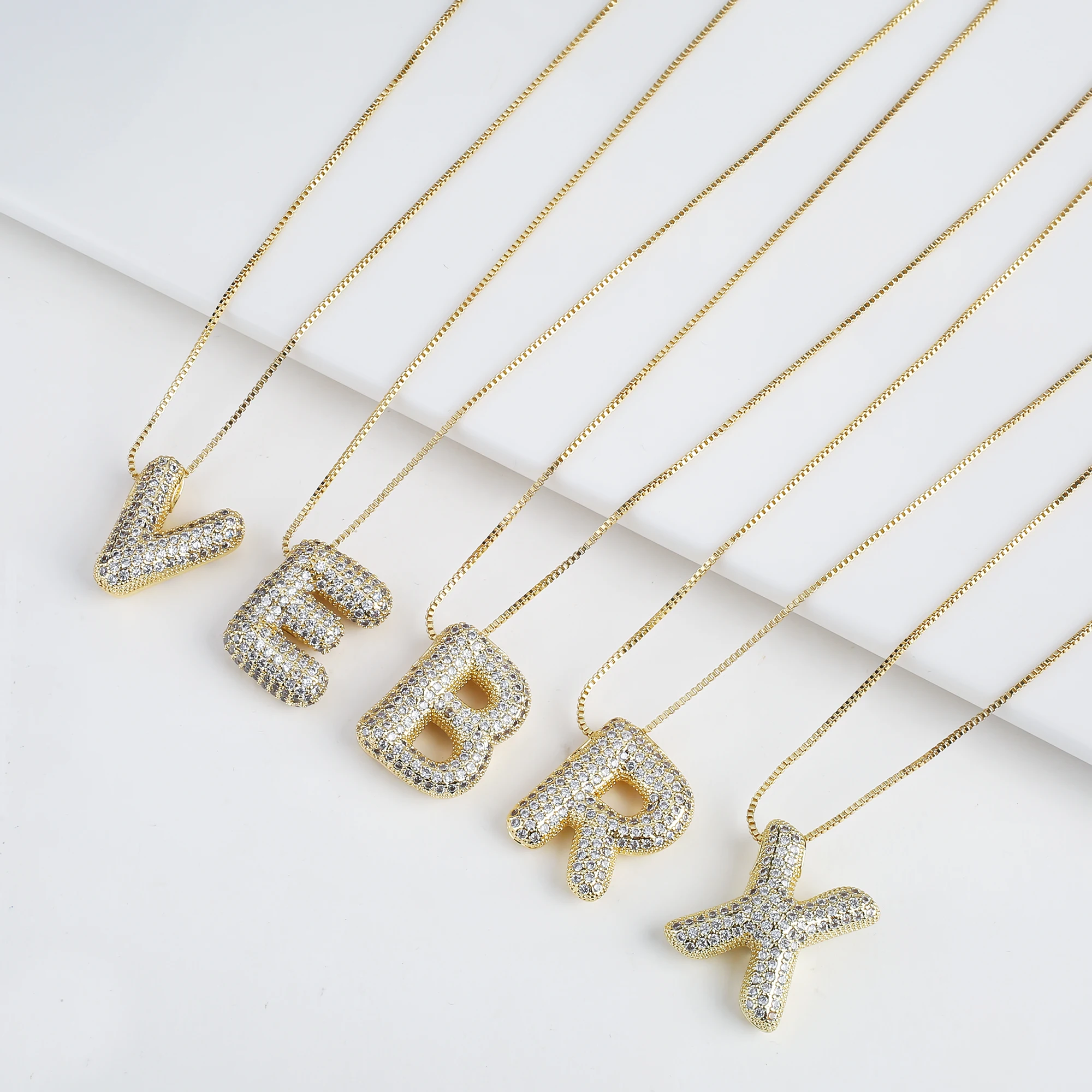 قلادة بدلاية مكتنزة مطلية بالذهب ثلاثية الأبعاد ، زركونيا لامعة ، 26 حرفًا ، هيب هوب ، مجوهرات حفلات ، هدية للرجال والنساء ، ملابس يومية ، فاخرة #1