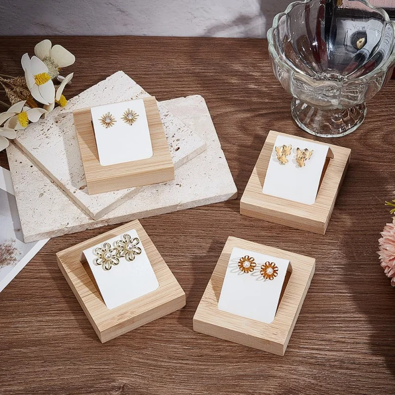 Earring Display Stands with Bamboo Wood Base Rectangular Imitation Leather Earrings Display Holder for Jewelry Shows Organizer