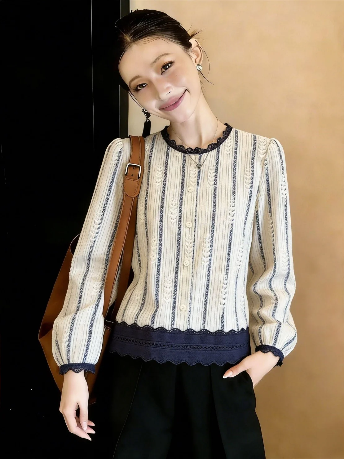 

Lace Trim Striped Women's Shirt Korean Style Loose Fit Long Sleeve round Neck Button up Spring 2026 Fashionable Ageless Top