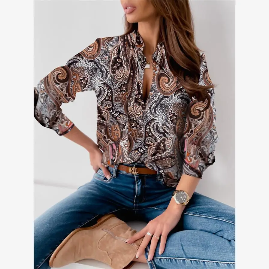 女性の長袖プリントシャツ春秋冬新スタイル綿ポロ襟インナーウェアカジュアルファッション中国ブランド