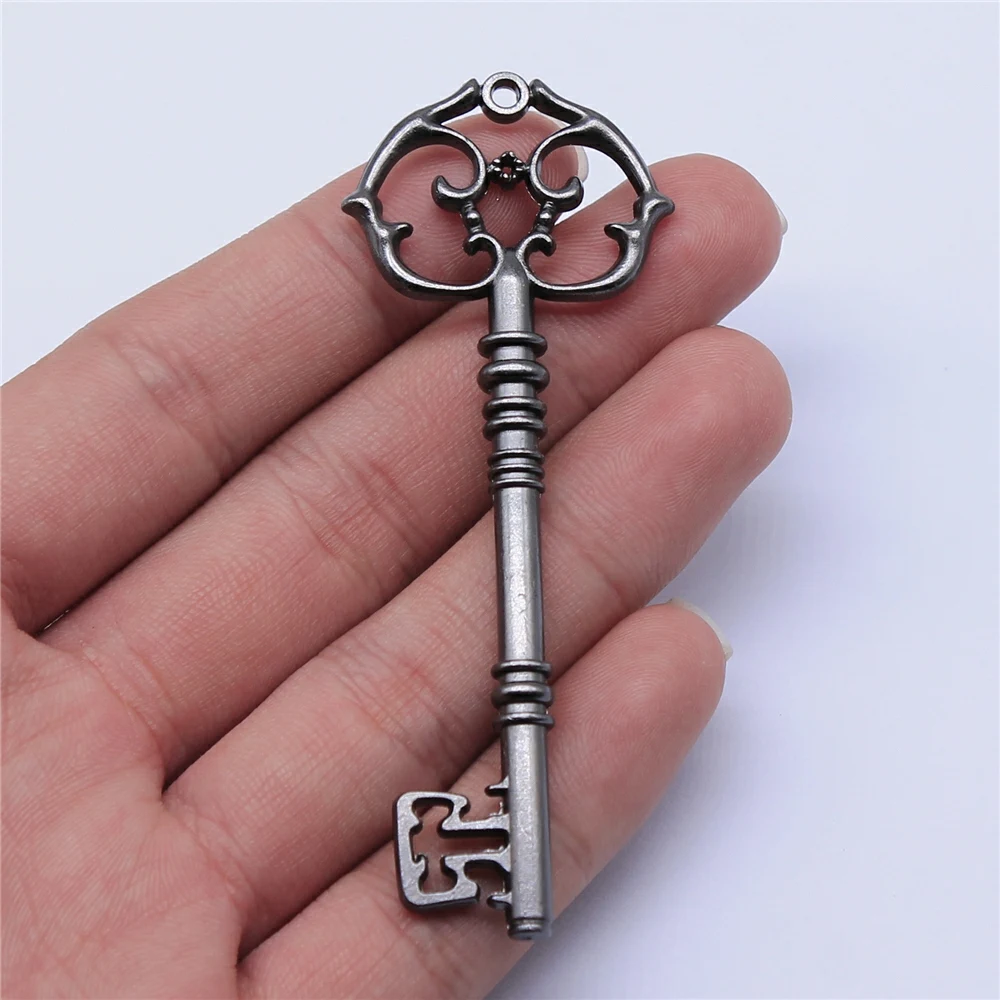 WYSIWYG 2pcs 82x31mm 3 Colors Antique Silver Color Antique Bronze Plated Decorative Key Pendant Big Key Pendants Big Key Charm