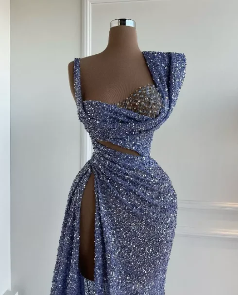 2024 New Dusty Blue Designer Prom Dresses Sleeveless High Split Sheath Straps Sequins Formal Occasion Dresses فساتين طويلة