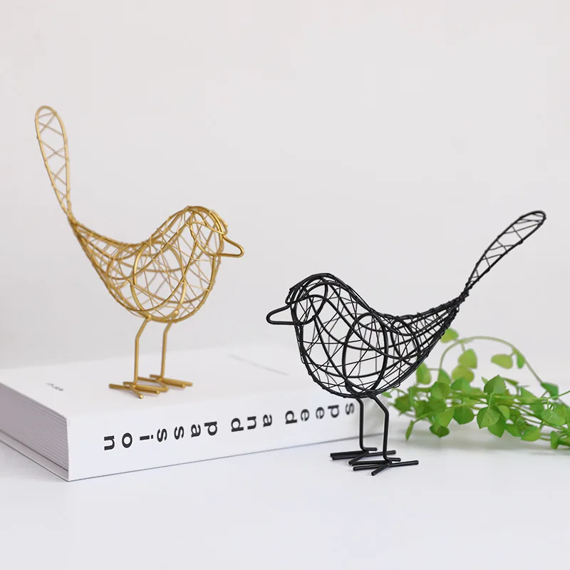 Wrought Iron Art Bird Figurine Hollow Metal Wire Knitted Birdie Miniature Room Decoration Handcraft Garden Ornament Accessories