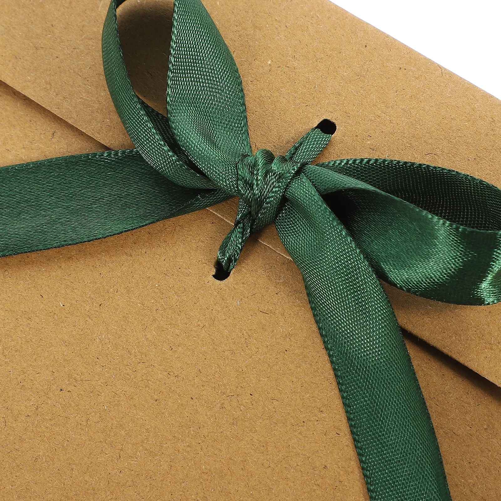 

50Pcs Vintage Kraft Paper Envelopes Small Size Bowknot Tie Closure for Invitations Greeting Cards Holders Stationery Supplies