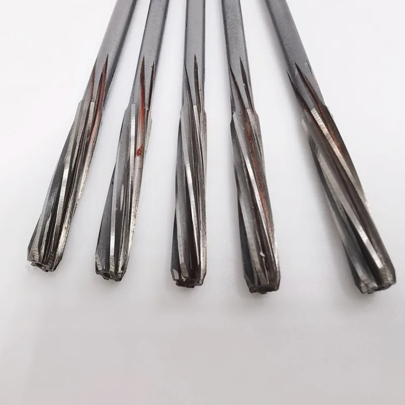 HSS H7/H8 Straight Shank Spiral Groove Machine Reamer 3-20mm, Used for Precision Cutting and Expanding Holes in Metal Materials