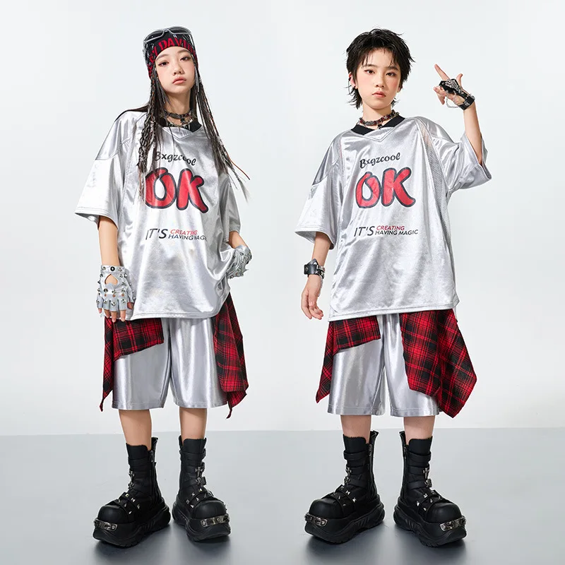 

Boys Hip Hop Street Dance Clothes Sets Silver Short Sleeve T Shirt Shorts Fashion Jazz Dance Wear Group Stage Performance Outfit