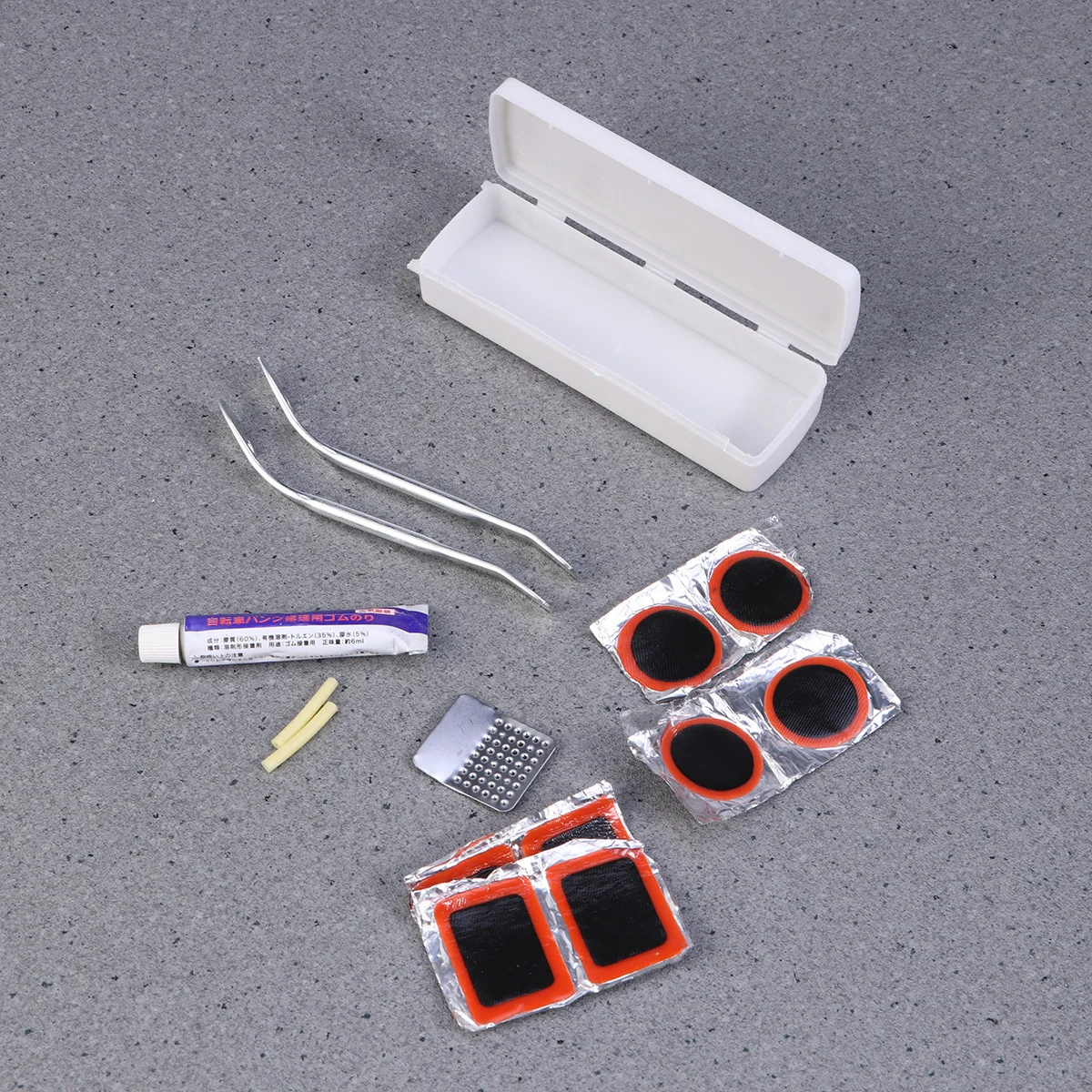 

Rubber Bicycle Tire Repair Kit Portable Case Lightweight Emergency Flat Tire Patch Repair Tool for Inner Tubes