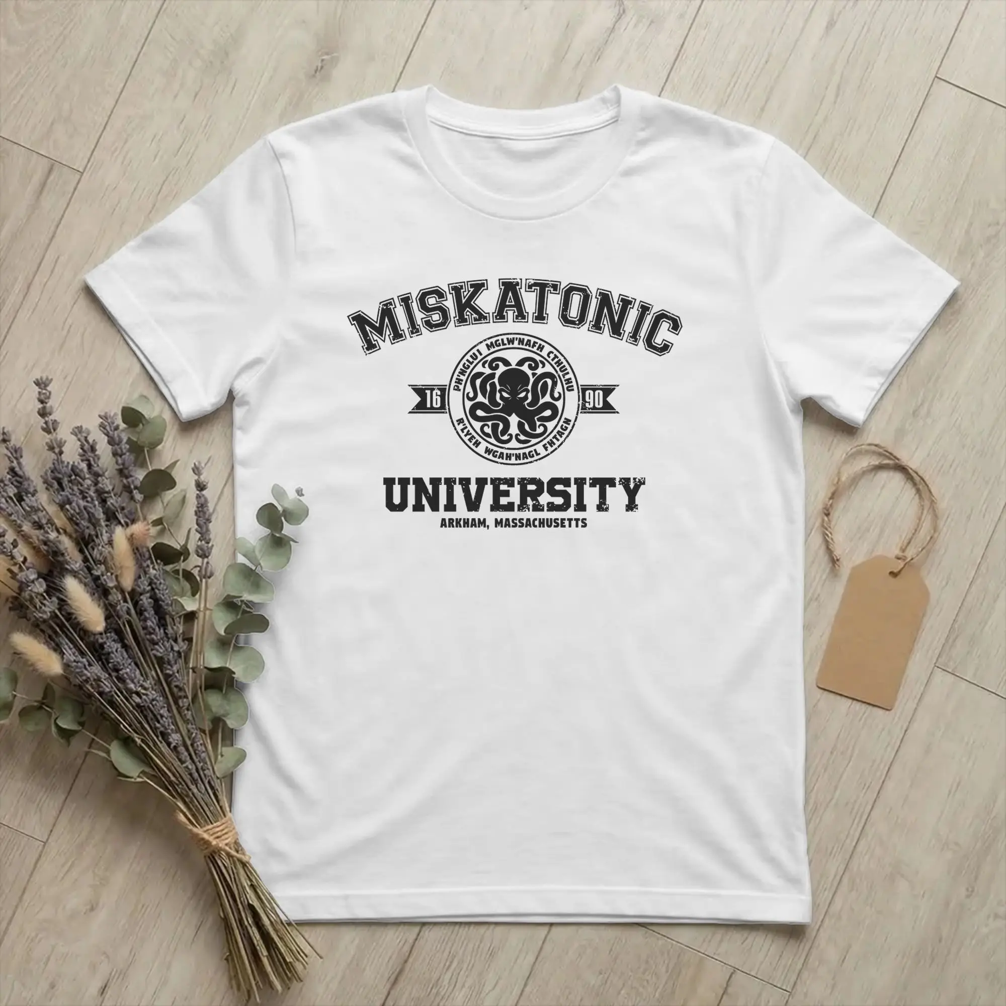 Miskatonic University Cthulhu T-Shirt Men Lovecraft Book Fashion Cotton Tee Shirt Crewneck Short Sleeve T Shirts Gift Clothing