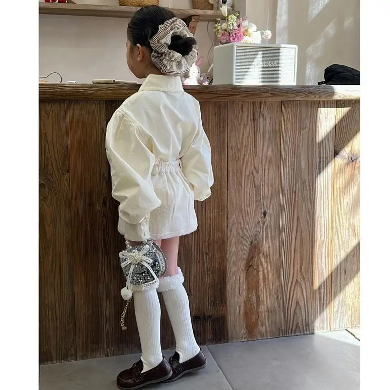 بدلة بناتي لخريف 2025 ملابس أطفال جديدة على الطراز الكوري فتاة أطفال موضة بلون سادة قميص تنورة غير رسمية بسيطة تناسب الجميع #6