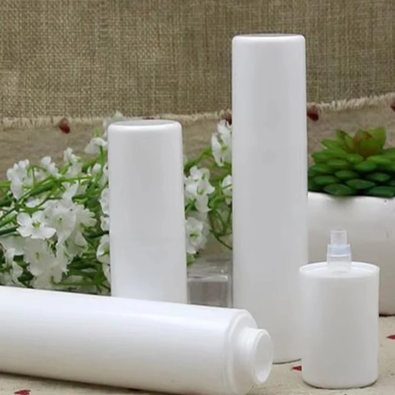 1pcs Empty Plastic Cosmetic Bottle 15ml/30ml/50ml Travel Mini Liquid Bottles white Airless Pump Vacuum Toiletries Container PJ83 - view 3