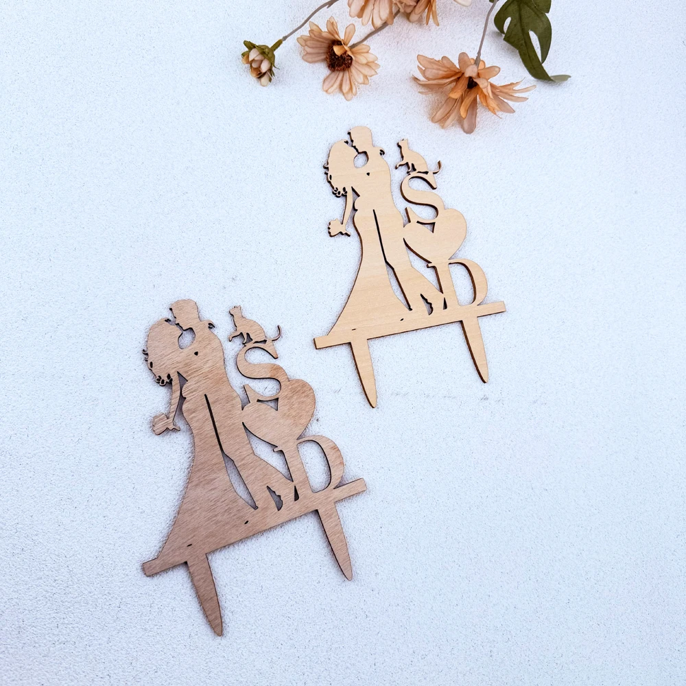 Personalisierte Hochzeitstorten-Topper-Buchstaben, einzigartiger Tortenaufsatz, Hochzeitstorten-Topper mit Initialen und Katzen-Braut-und-Bräutigam-Silhouette – Detail 2