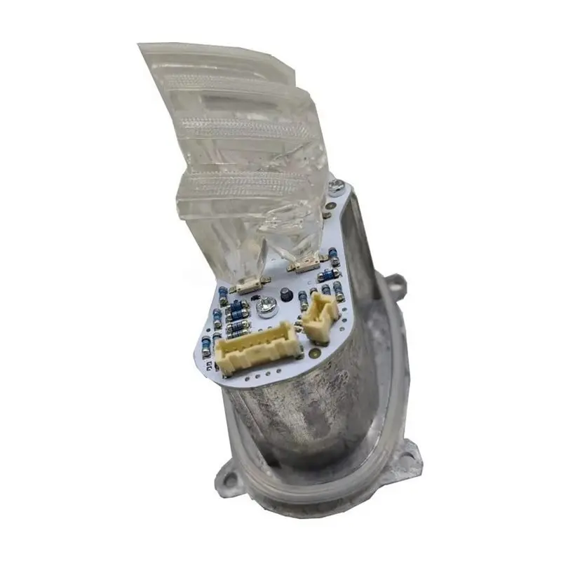 New Front Right LED Turn Signal Module 63117379840 For BMW 4 Series F32 F33 F82 2012-2017 Headlight Replacement Part