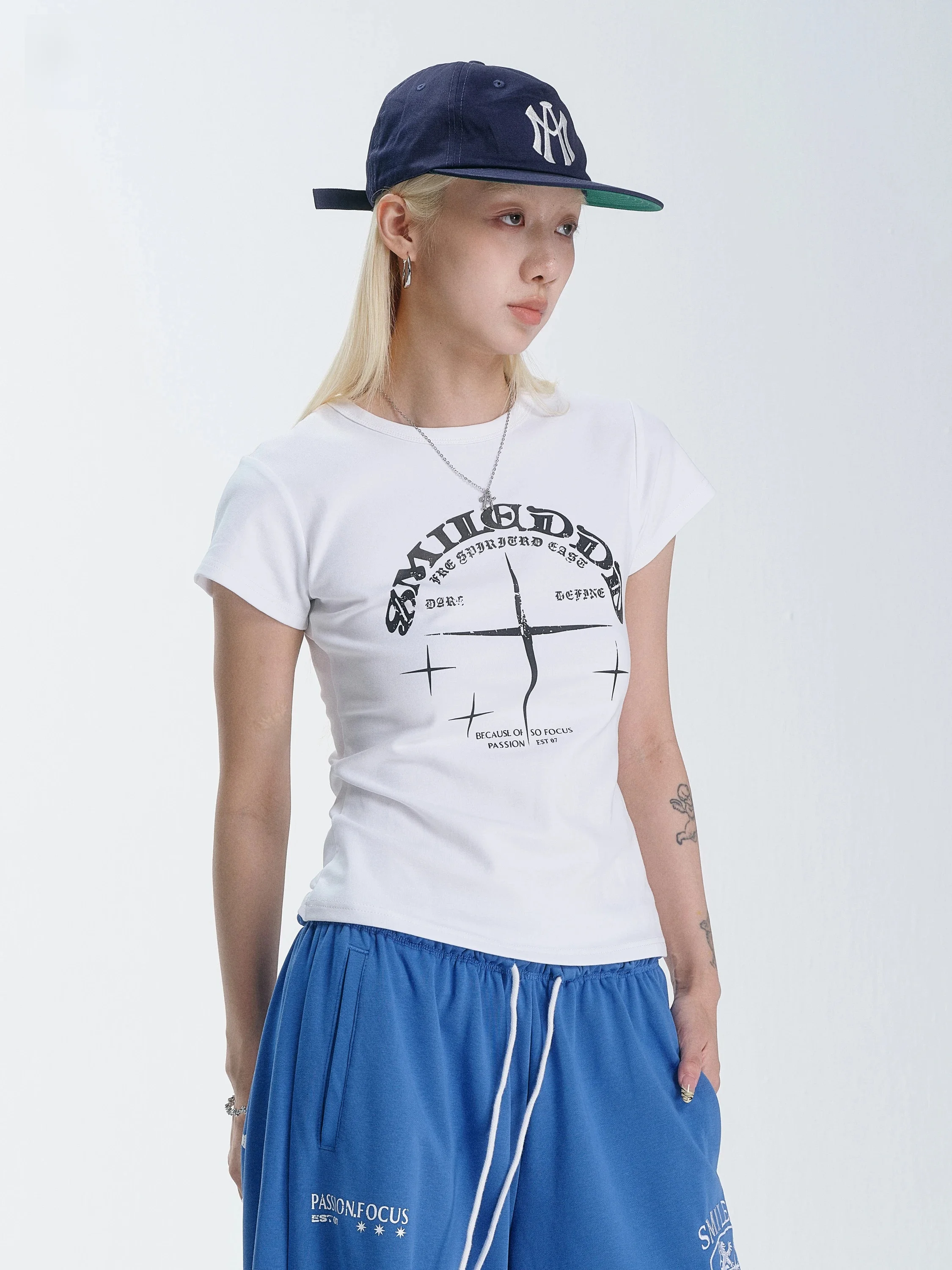 Slim Fit American Style round Neck Short Sleeve T-Shirt Women's Street Dance Top Smile Ddd Cross Shoulder Casual Cotton Blend