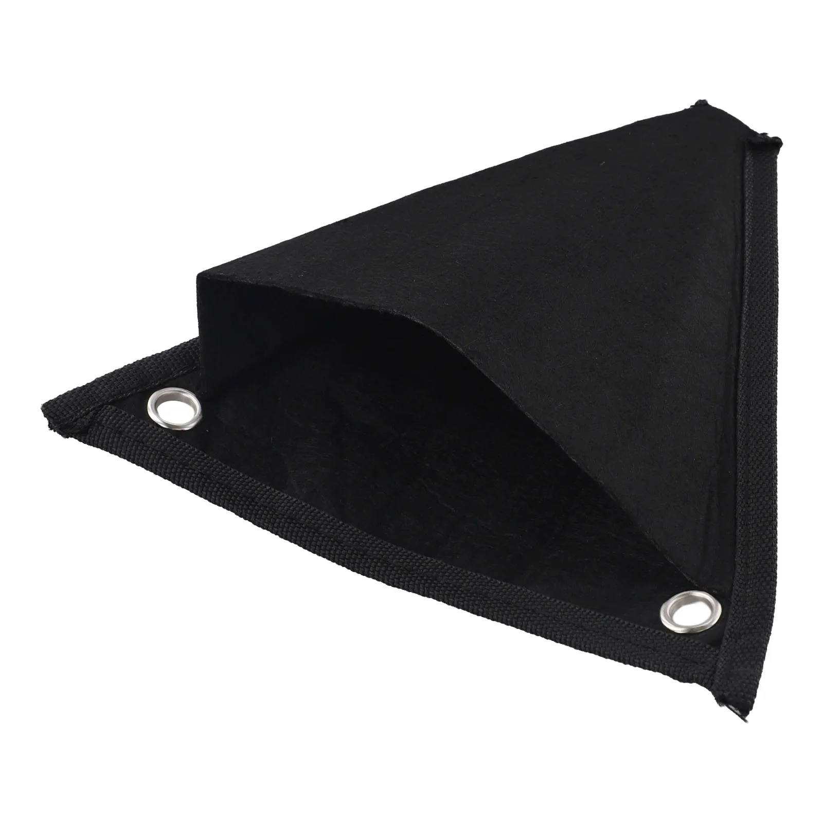 

Инновационные настенные кашпо из переработанных материалов, идеально подходящие для садоводства в небольших пространствах.