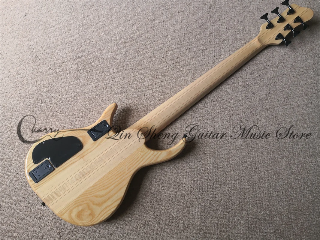 6 Strings Bass Guitar CM Light Black Bass Maple Neck Through ASH Wood Body Active Fan Fingerboard  Independent Bridge