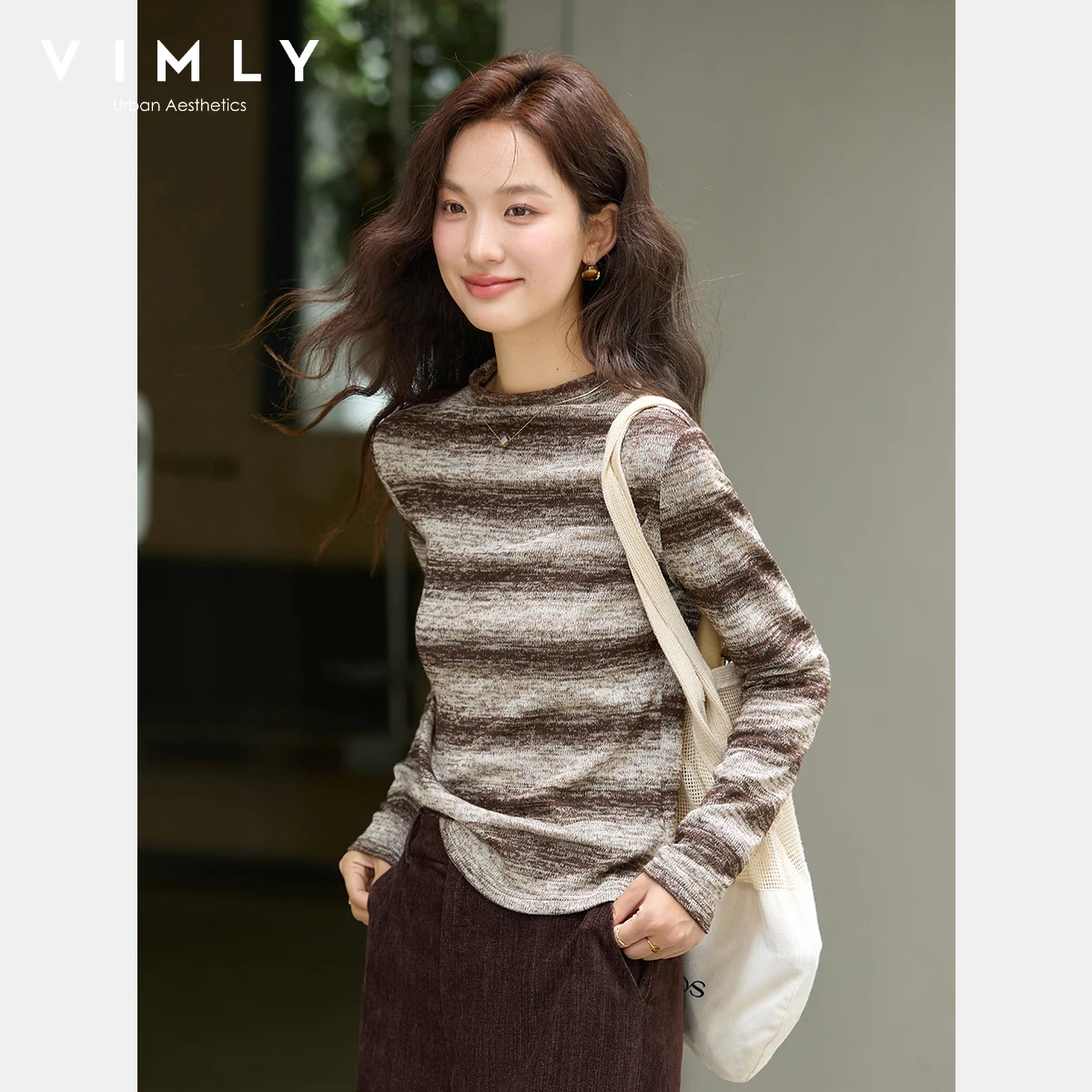 VIMLY Vrouw Bruin Gestreepte T-shirts Herfst 2025, Casual Gebreide Top Met Lange Mouwen, Elegant Gebreide Half Coltrui Dames Tees A3201