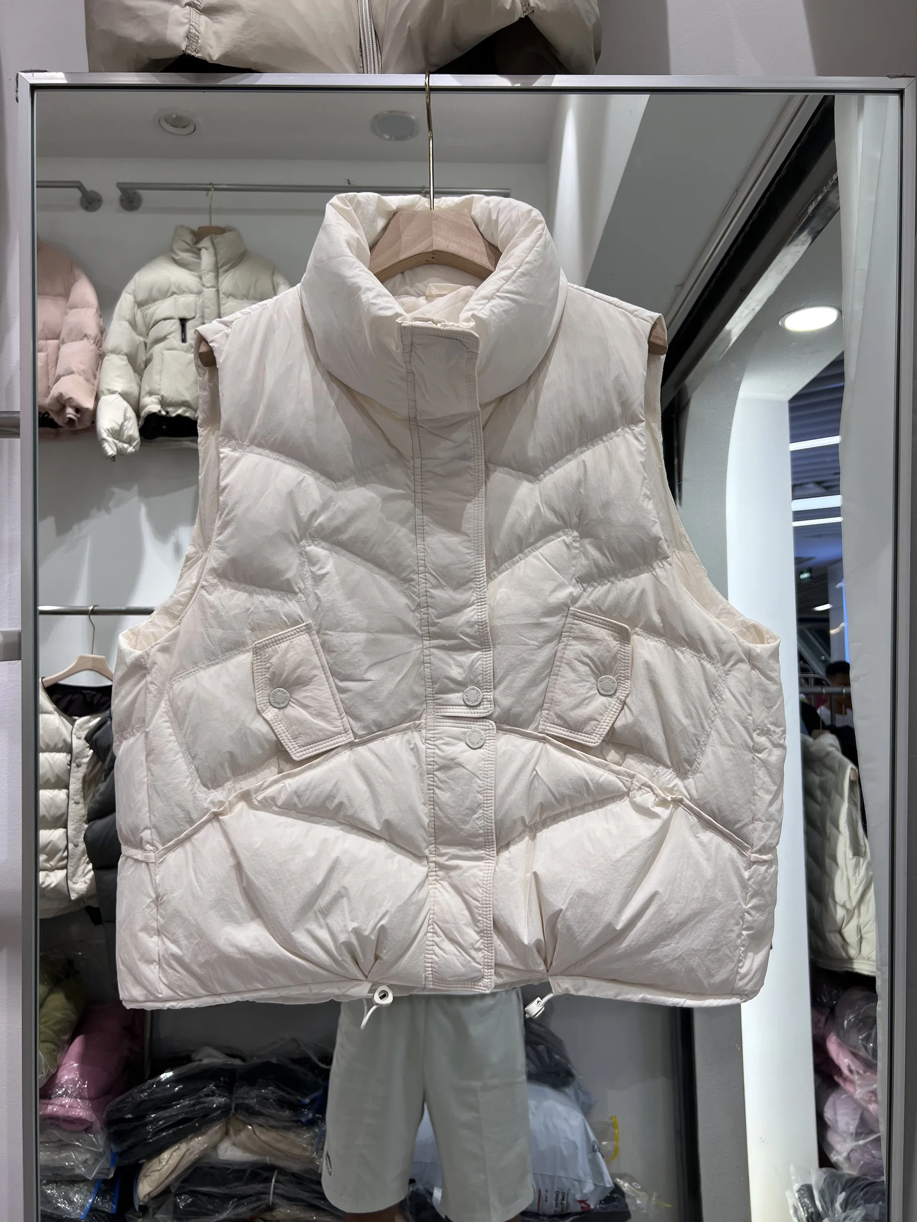 Fashion casual white duck down vest women's stand up collar 2025 new fashion loose solid color western-style vest