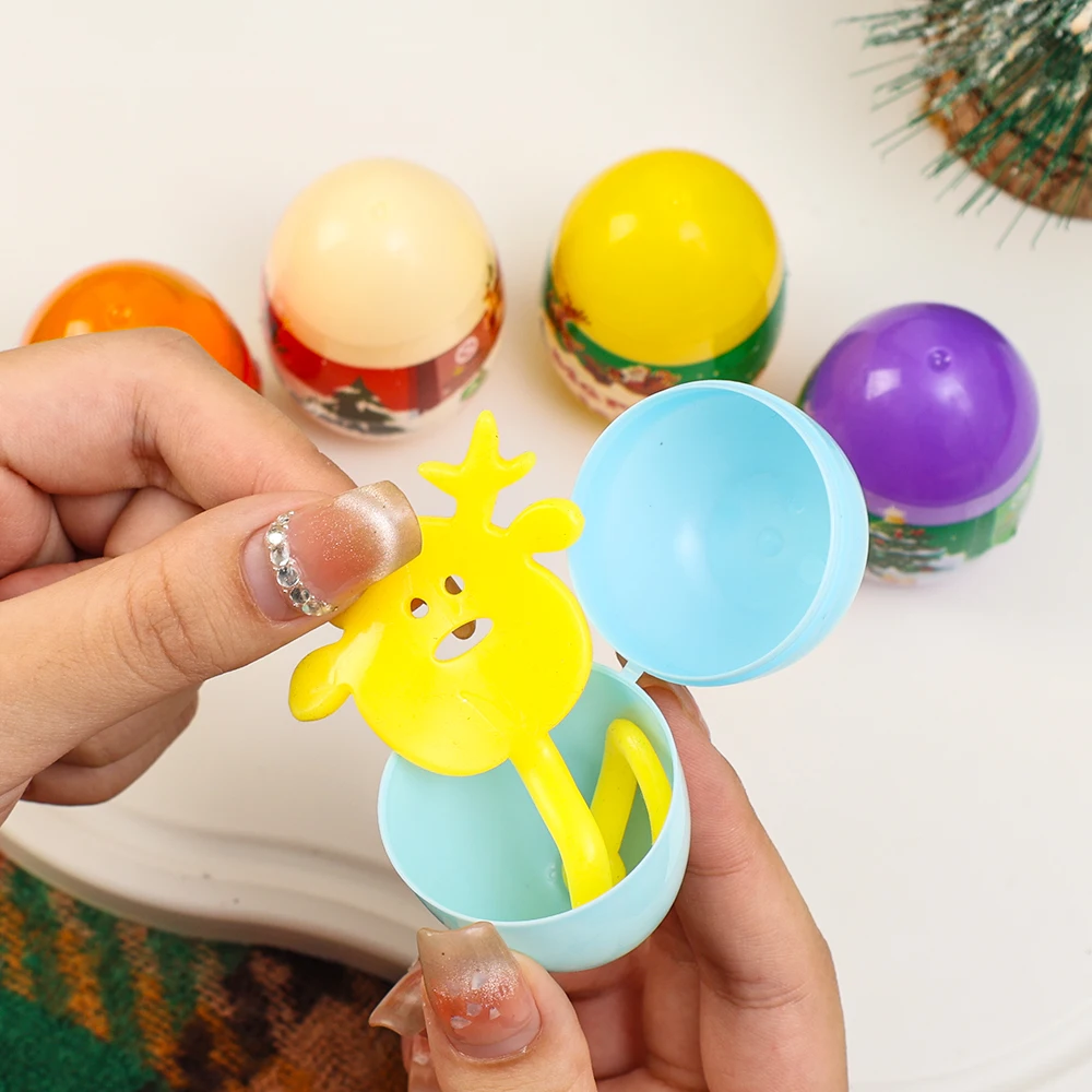 Lotti di natale Twisted Egg Blind Box Toys Mini Cartoon Doll attaccare al muro Palm Rotating Egg Toy Christmas Blind Box Gift