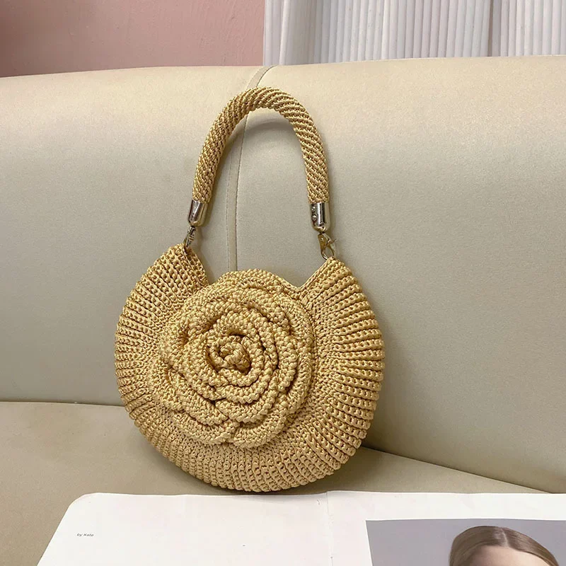 Fashion hand-woven flowers pastoral picnic style niche design casual simple change lipstick handbag