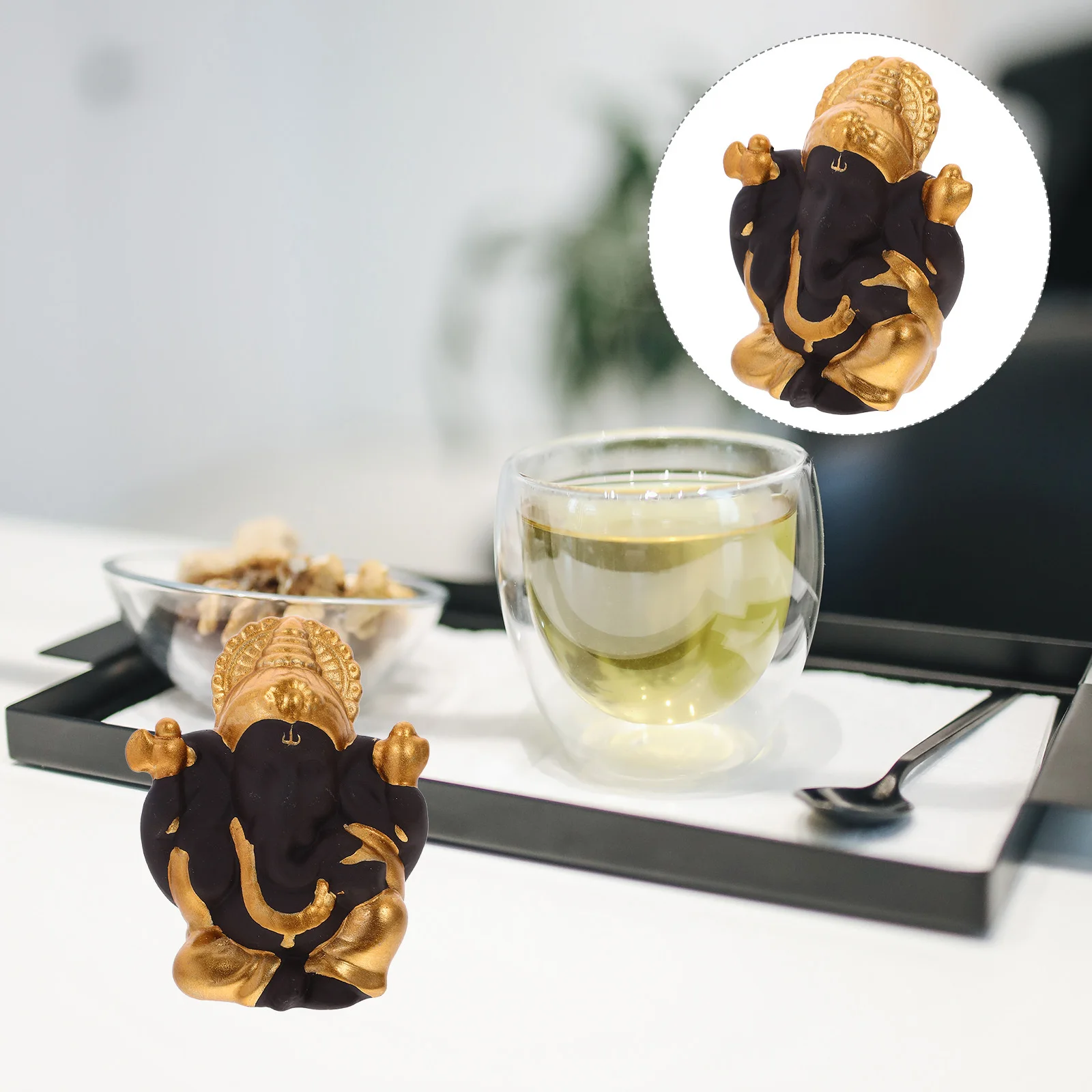 

Mini Ganesha Elephant Head Sculpture Purple Clay Small Decorative Statue Tea Pet Ornament for Home Office Restaurant