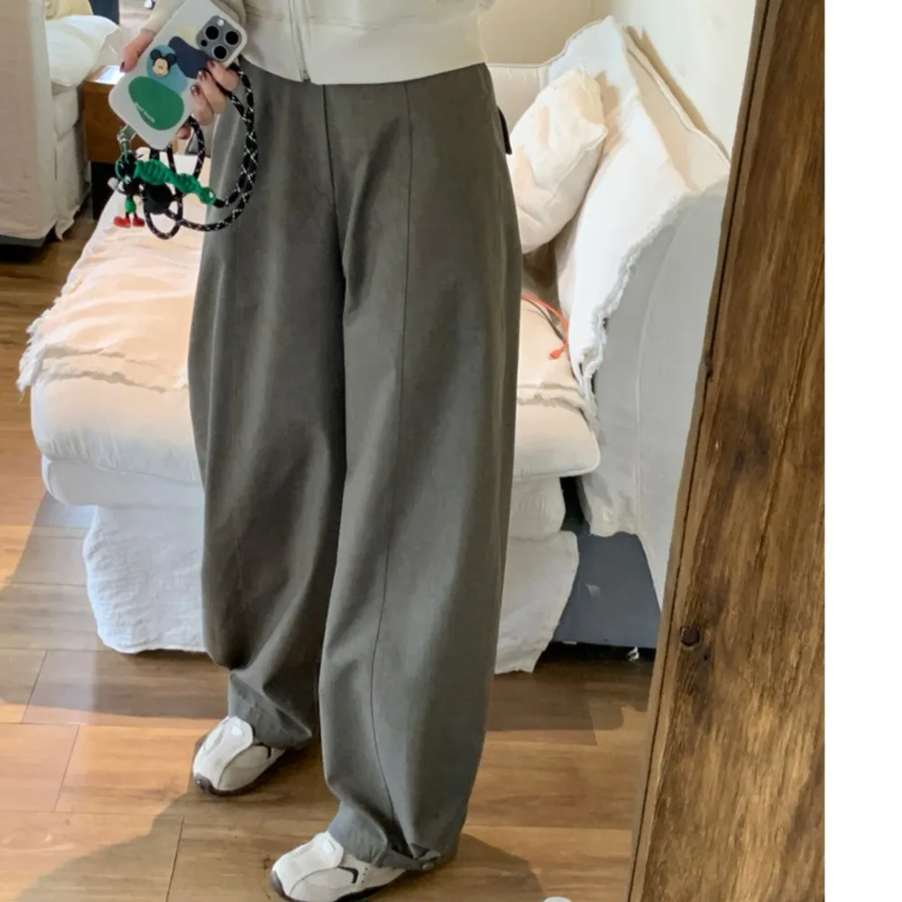 

3 colors New Spring Autumn Vintage High Waist Wide leg Pants for Woman Covered button Cuff Loose Casual Trousers Long Bottoms