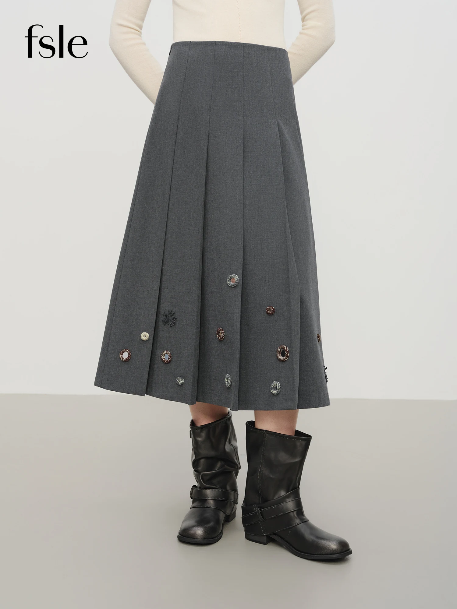 FSLE【Premium Series】 Winter 2025 Women's Academic Style Pleated Skirt - Hand-Embellished A-Line Mid-Length Skirt with High Waist