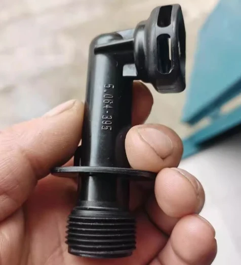 Car Washer Cleaning…