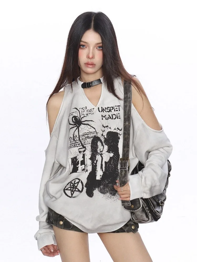 

Y2k Clothing Gothic Sweet Cool Spicy Girl Spider Graffiti Off Shoulder Long Sleeved Women Vintage Design Loose Slimming Top