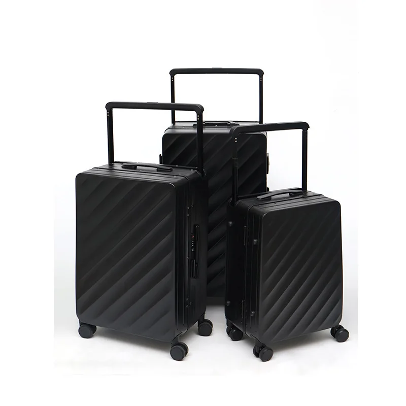 The suitcase mute caster strong and durable password suitcase drawbar box