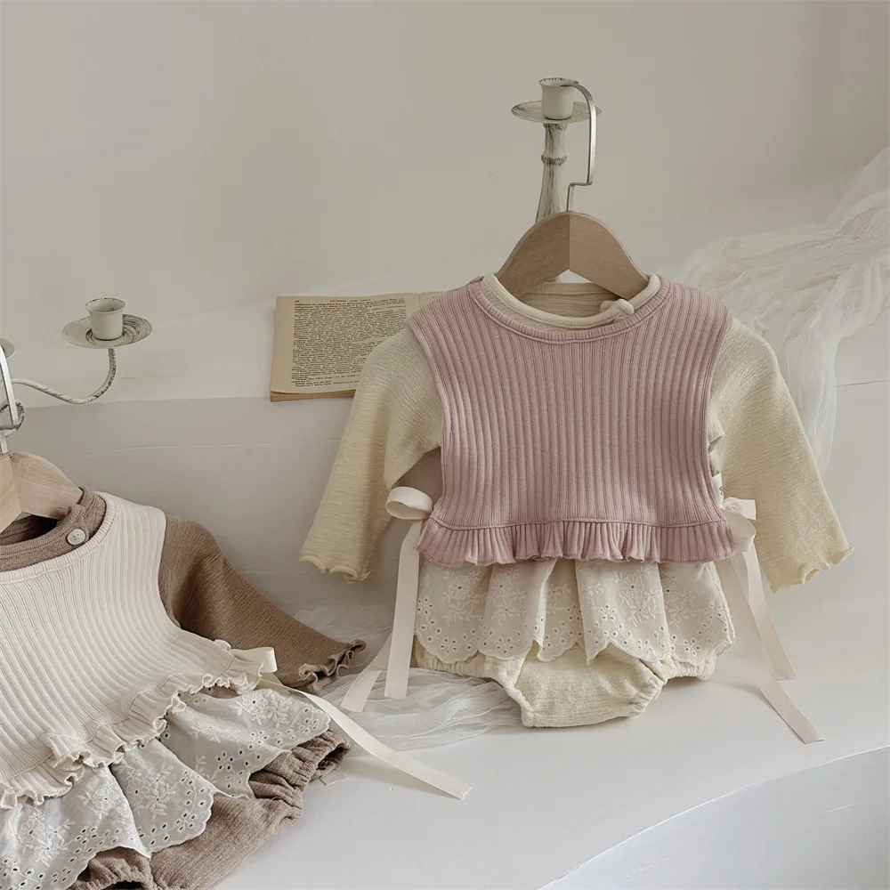 Baby Clothing 2024 Autumn New Infant Girl Bodysuit Toddler Lace One Piece Or Pit Stripe Vest Smock