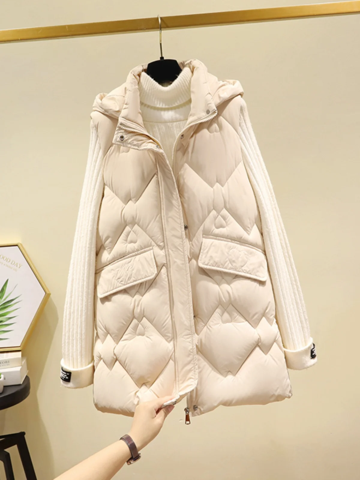 

Женский утепленный жилет средней длины из хлопка для похудения, осенне-зимний, модный, на молнии, с деталями из полиэстера...