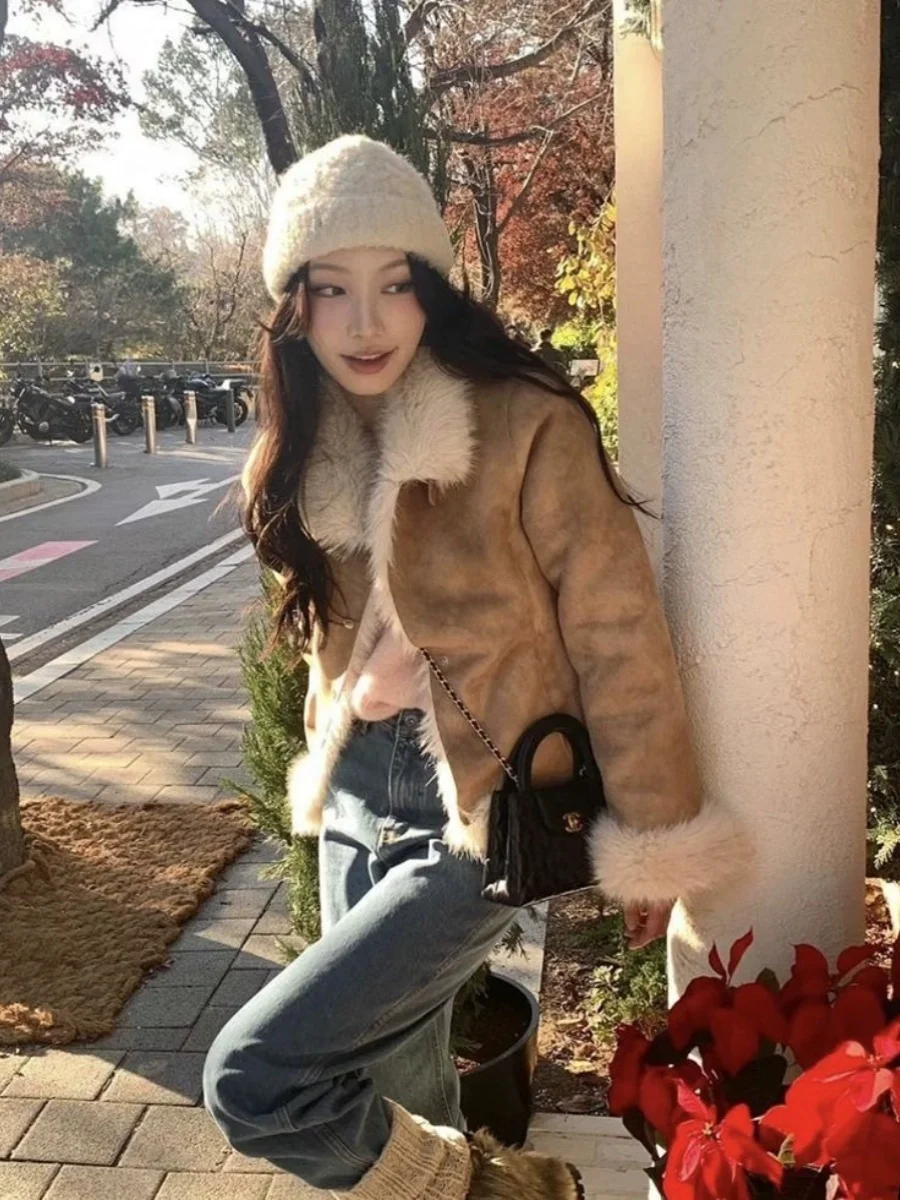 밀레니엄 레트로 스탠드 칼라 인조 가죽 퍼 일체형 바른 스타일 숏 코트 여성 패션 두꺼운 긴팔 슬림핏