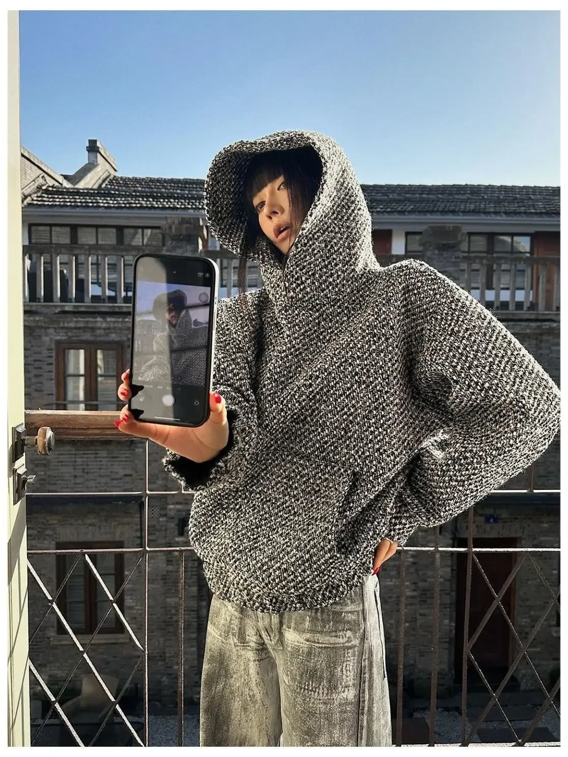 

Oversize Heavily-woven Slouchy Hoodie