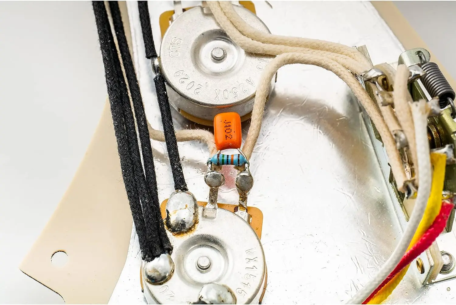 Treble Bleed Mod Polypropylene Film/Foil Precision Capacitor and Precision Resistor for Electric Guitar .001uF+150K