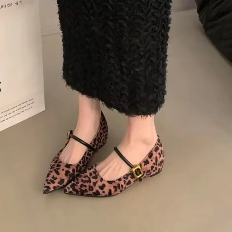 Leopard Print Mary Janes ShoesFor Women Buckle Strap Concise Leisure NewBrand Female Shoes Shallow Pointed Toe Flat Outdoor Shoe