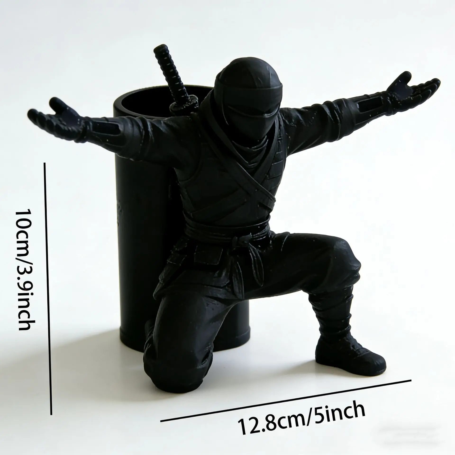 1/2 Piece Set of Ninja Warrior Pen Holder Ornaments, 3D Printed Ninja Pen Stand, Desktop Storage Ornament, Multifunctional Pen Holder, Home Decor, Essential for Living Room and Office, Practical Pen Holder