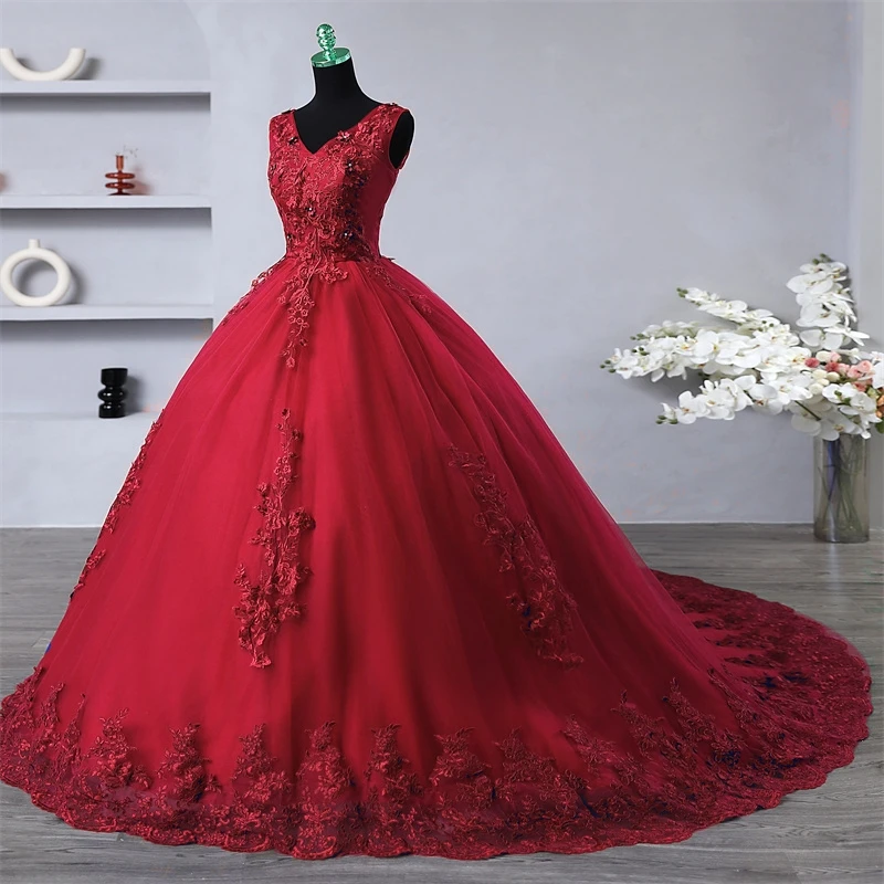 Custom Colors Vintage Long Train Sweet 16 Dress V Neck Quinceanera Dress Ball Gown Flowers Women Plus Size Vestido De Noiva