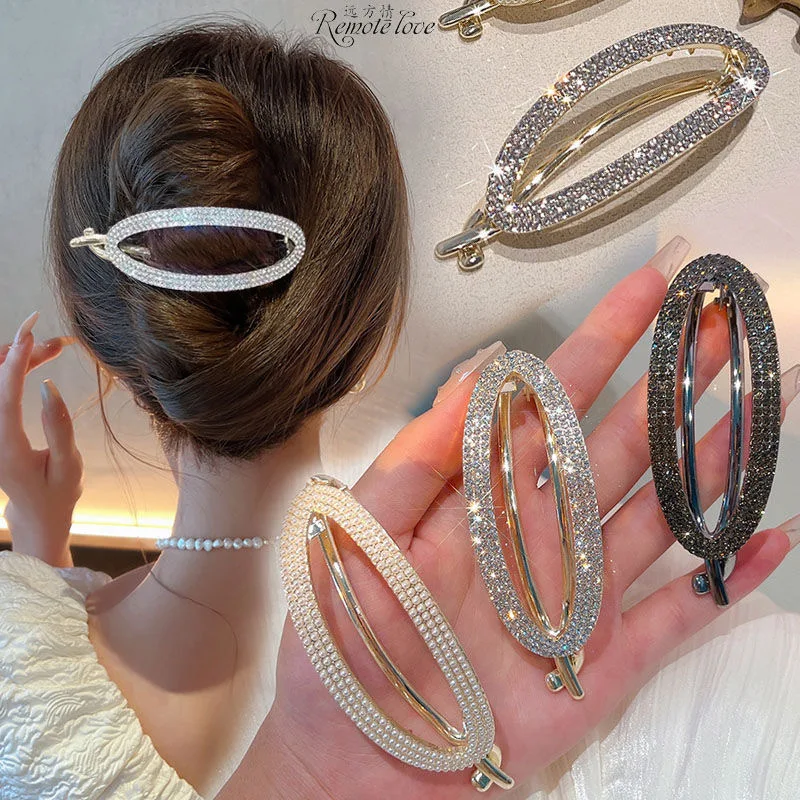 Fashion Rhinestone Banana Shape Hair Claws for Women Girls Hair Clips Barrettes Ponytail Holder Hairpins Hair Accessories