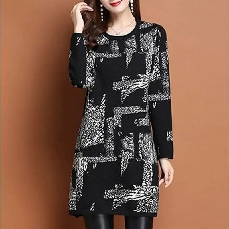 Female Clothing Casual Printed Midi T-shirt Vintage O-Neck Autumn Winter Long Sleeve Korean Loose All-match Spliced Pullovers