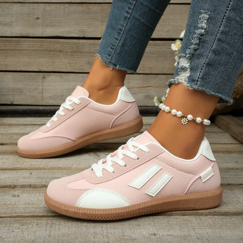 Sepatu Kets Wanita 2025 Musim Semi Baru Mewah Sepatu Datar Nyaman Slip On Sepatu Wanita Lembut Sepatu Luar Ruangan Ringan untuk Wanita
