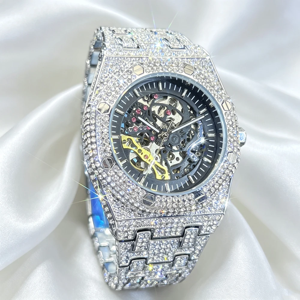Iced Out Full Diamond Automatic Mechanical Watch Luxury Skeleton Hollow Dial Luminous Hip Hop Bling Wristwatch Party Gift