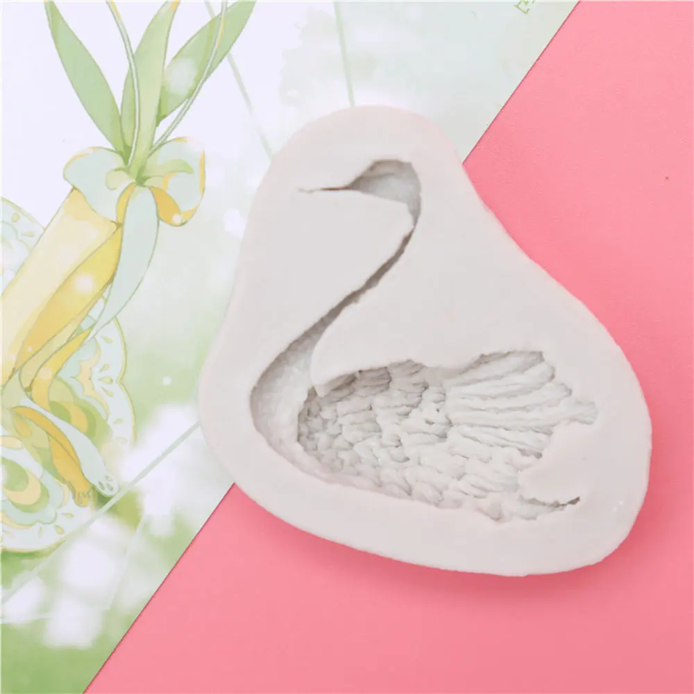 Silicone World Swan Shaped Silicone Mold Sugar Flipping Chocolate Cake Mold DIY Handmade Soap Decoration Tools Baking Mold