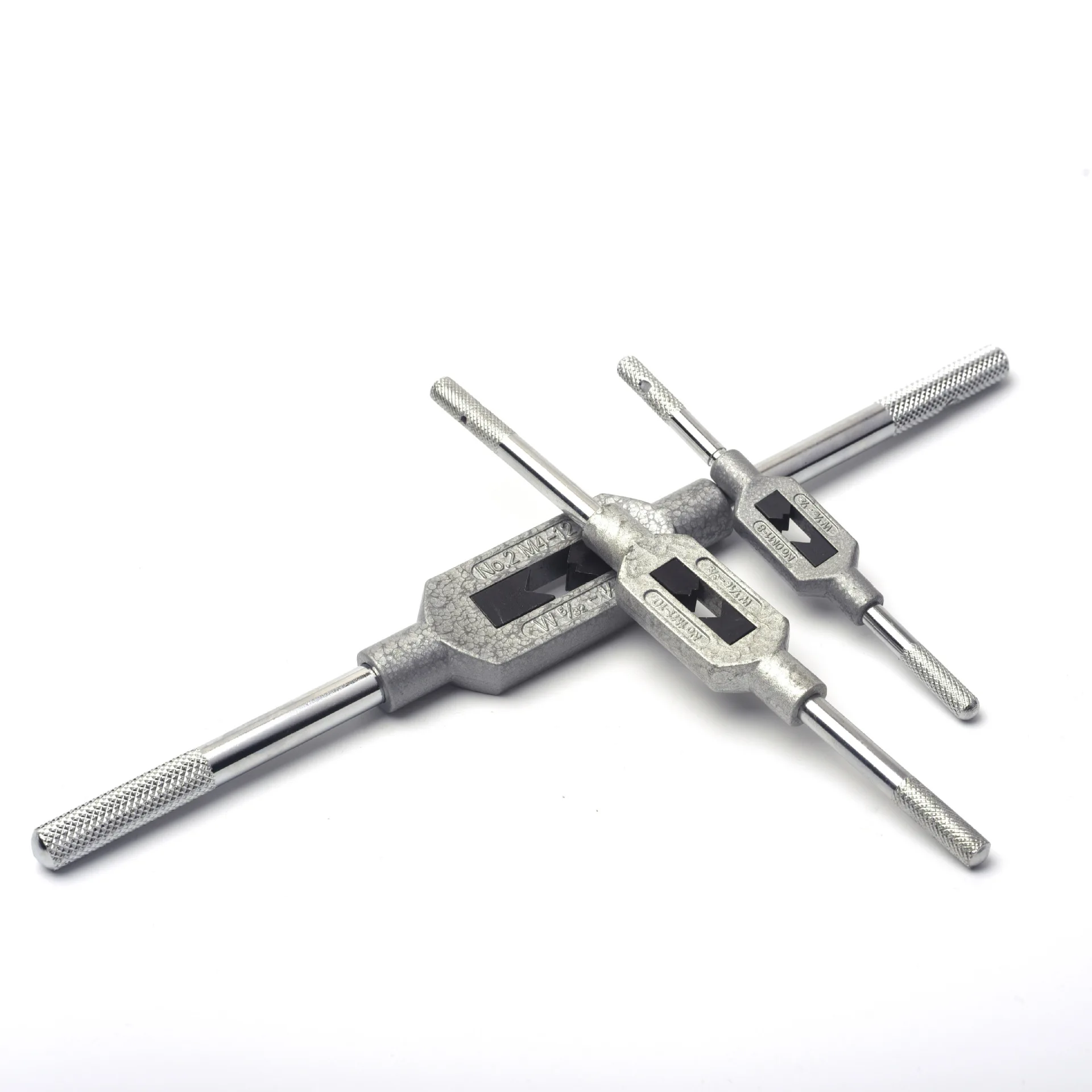 Imagem -02 - Tap de Mão e Die Wrench Tapping Torneira de Aço de Alta Velocidade M18 Thread Metric Handle Tapping Reamer Tool Dobradiça Reta Tocando Ferramentas