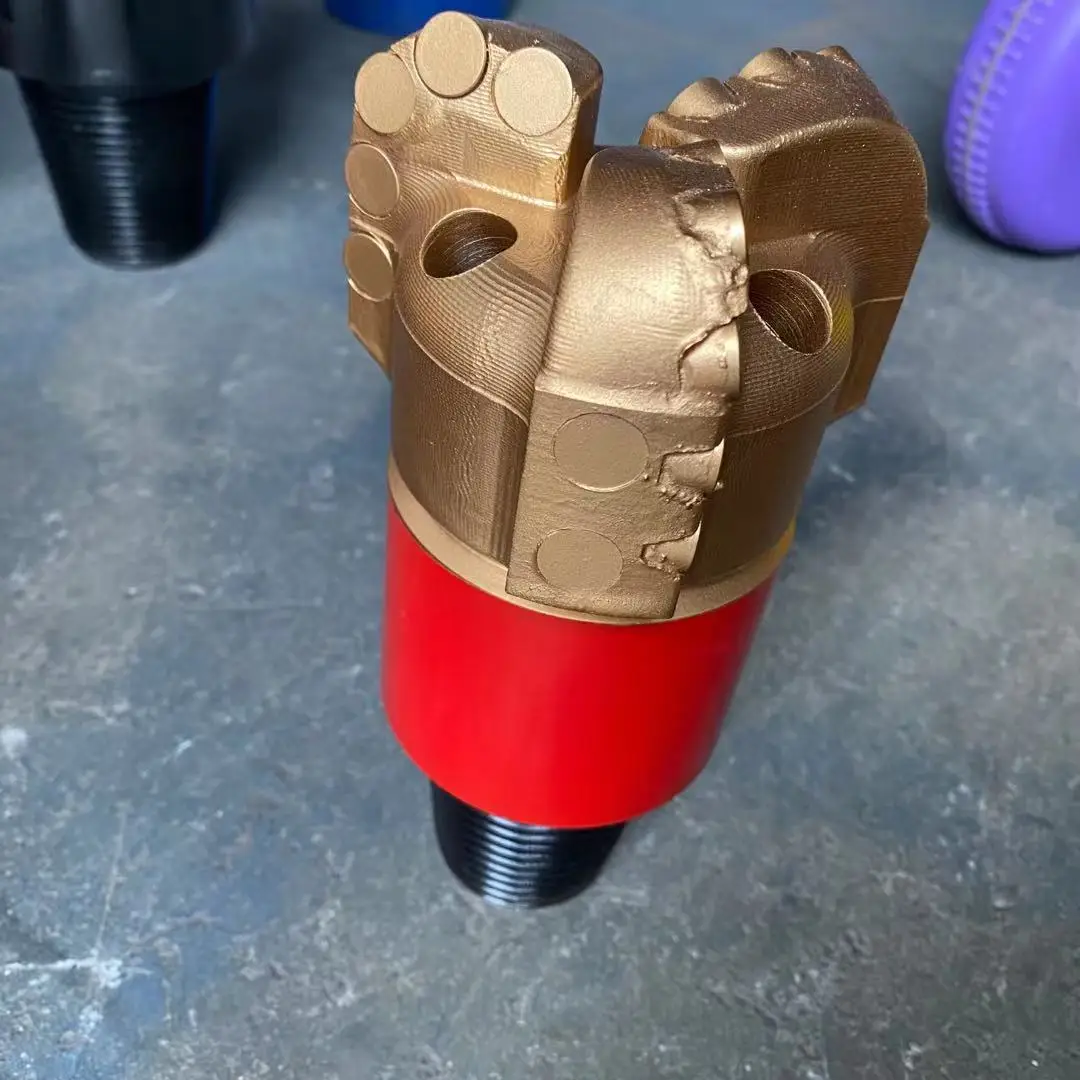 Broca de rocha com corpo de aço para perfuração de poços de água