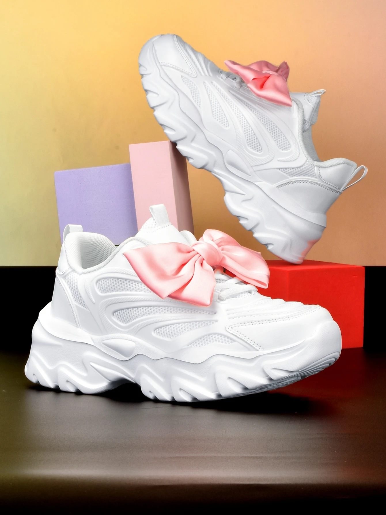Women's Thick-Soled White Dad Shoes with a 5cm Height Increase, Sweet Girly Style with Pink Bow Decoration, Casual Sneakers for All Seasons, Breathable Mesh Upper, Soft Sole, Lightweight, Unique Design, Suitable for Students, Campus Daily Commute, Versatile for Multiple Occasions, Trendy Women's Shoes view 3