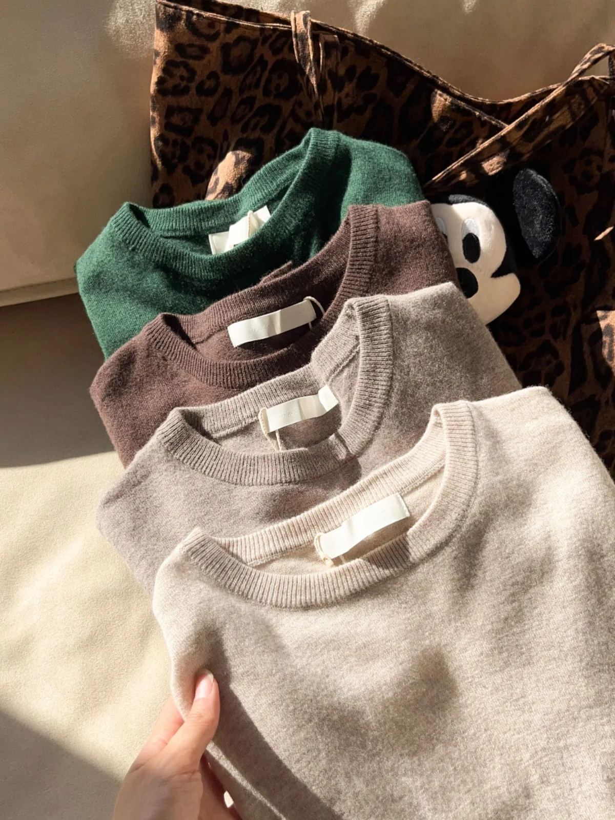 

Wan*a Korean Sle Casual round Ne Wool Knitwear Long Sve Women's Base Layer irt Autumn Commute Faion Ladies Sweater